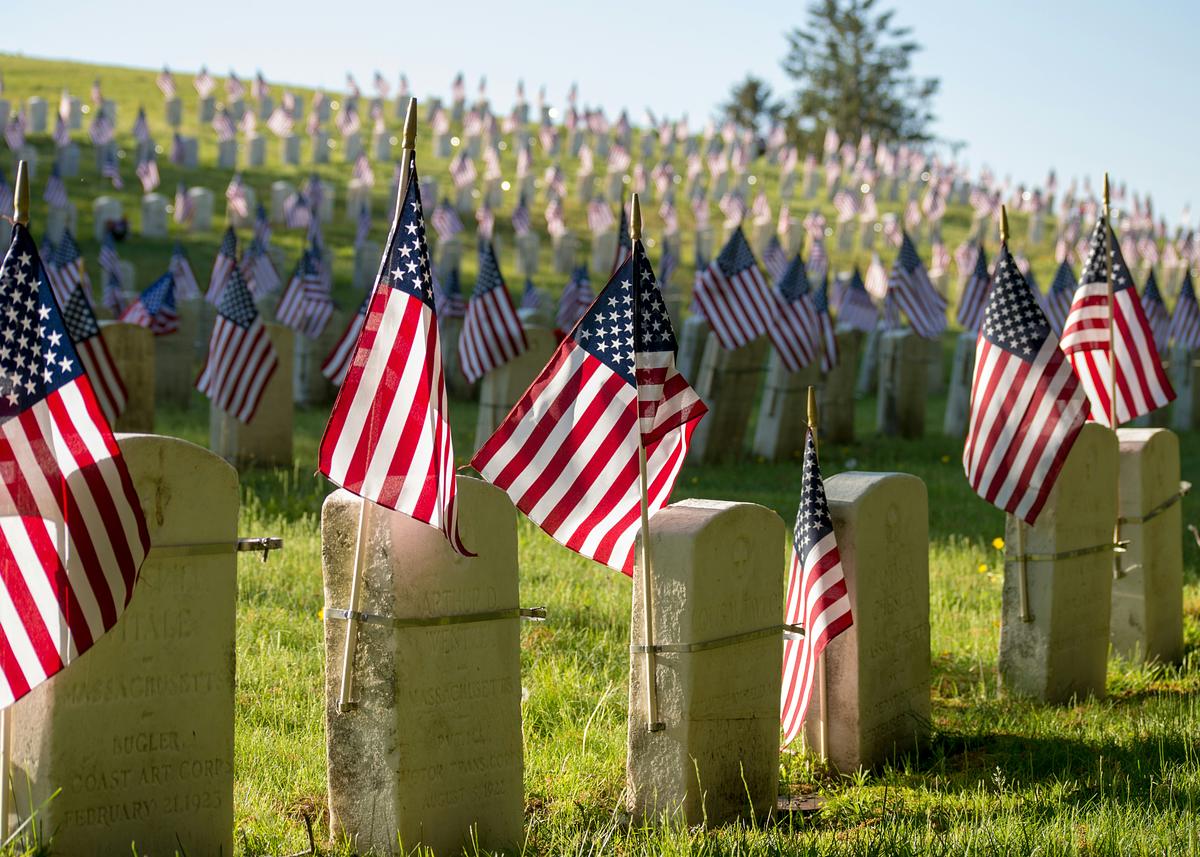 What is memorial day and why is it important?